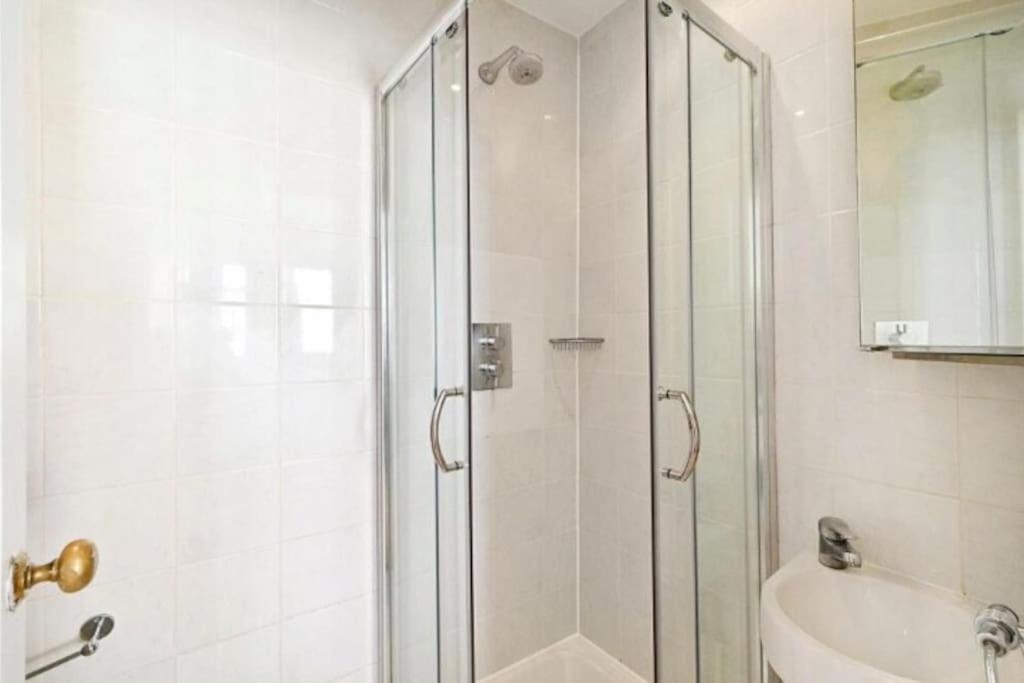 Family Mews Next To Hyde Park Villa London Ngoại thất bức ảnh